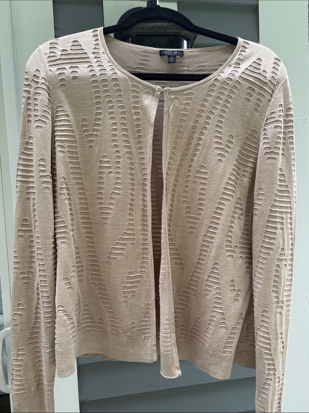 Lafayette 148 New York lightweight top
